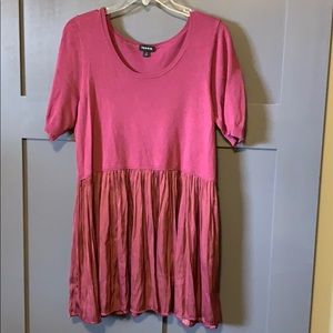 Torrid magenta blouse